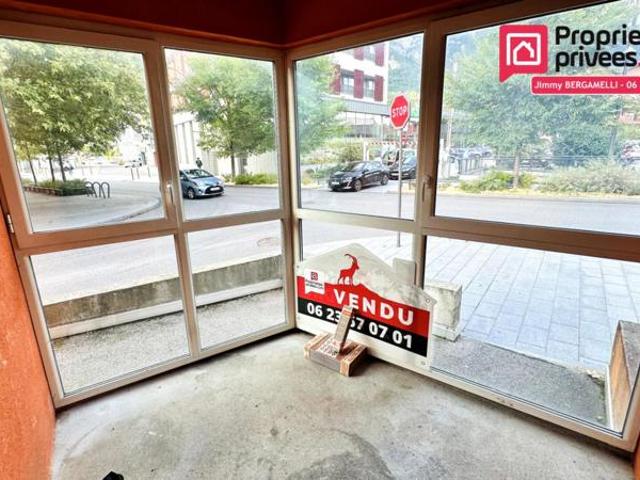 Appartement lumineux proche centre ville dans résidence récente