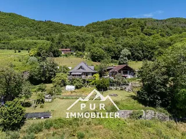 Bonneville 74130 Achat / Vente maison 6 pièces t6 terrasse parking