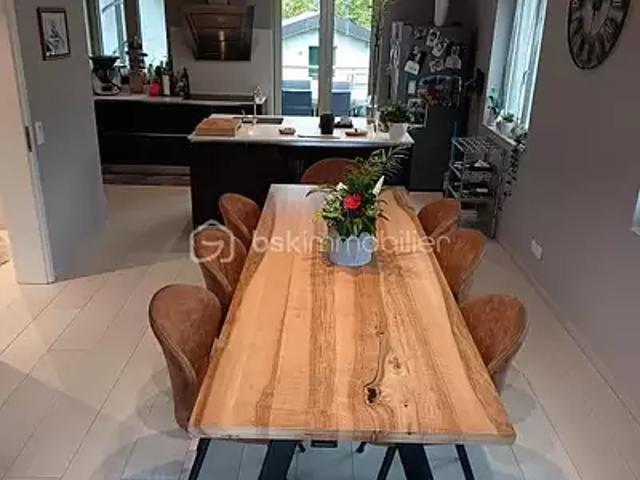 Bonneville 74130 Achat / Vente maison 8 pièces t8 terrasse cave