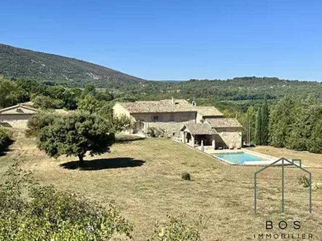 Bonnieux 84480 Achat / Vente maison 6 pièces t6 piscine