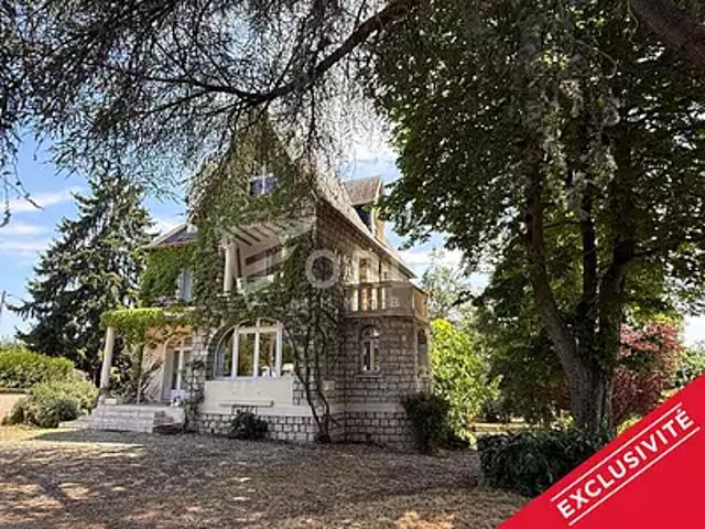 Bonny sur Loire 45420 Achat / Vente maison 10 pièces t10 au dernier étage cave