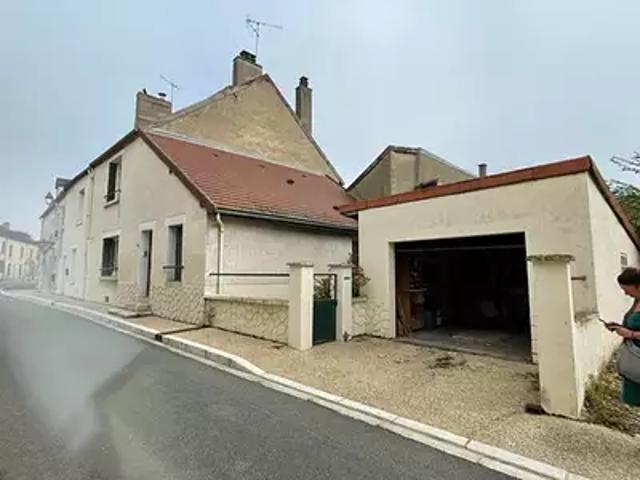 Bonny sur Loire 45420 Achat / Vente maison 3 pièces t3 au dernier étage terrasse