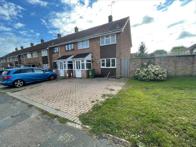 Bonnygate, Basildon, SS14 3 bed house to rent £1,650 pcm £381 pw