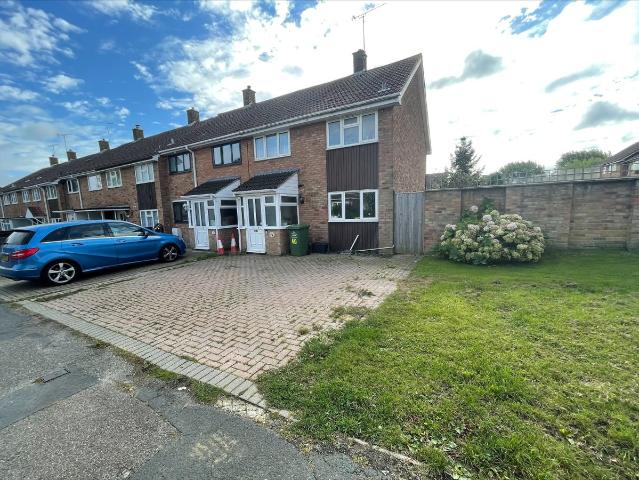 Bonnygate, Basildon SS14, 3 bed property to rent, £1,650 pcm | PrimeLocation