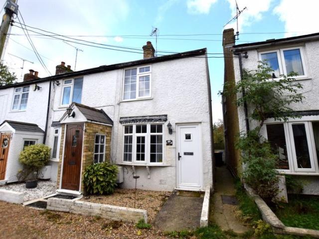 Booth Place, Eaton Bray LU6, 1 bed cottage to rent, £995 pcm | PrimeLocation
