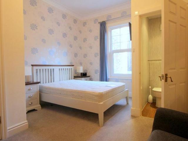 Bootham Guest House, Bootham. 1 bed in a house share to rent £850 pcm £196 pw