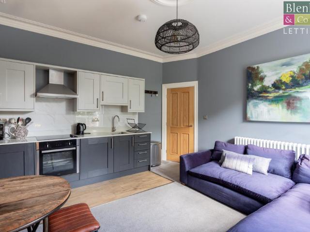 Bootham Terrace, York, YO30 7DH 2 bed apartment to rent £1,500 pcm £346 pw