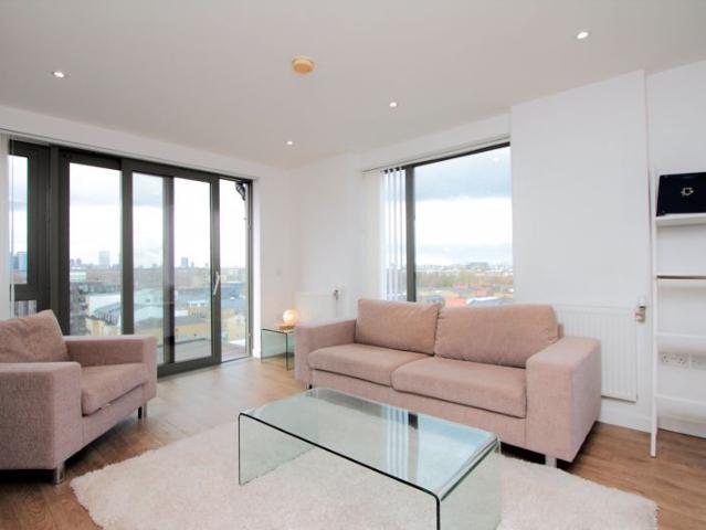 Bootmakers Court, Ben Jonson Road, London E1, 2 bed flat to rent, £2,600 pcm | PrimeLocation