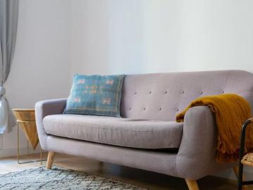 Book your next home online with Spotahome!