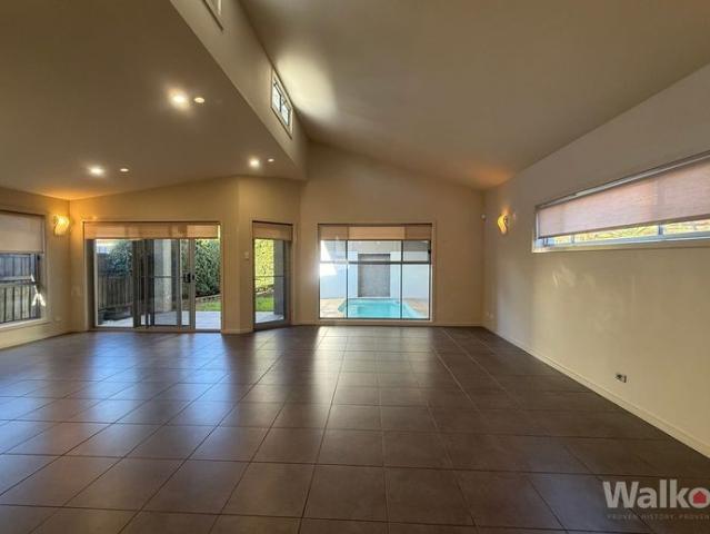 BOOK YOUR VIDEO TOUR– Please Do Not Attend The Property SEE THE EASY 5 STEP PROCESS BELOW. Please Register To Receive Your Video Tour Link
