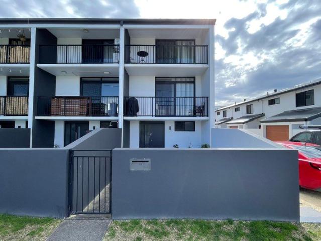 BOOK YOUR VIDEO TOUR SEE THE EASY 5 STEP PROCESS BELOW. Please Register To Receive Your Video Tour Link. Please Do Not Attend The Property