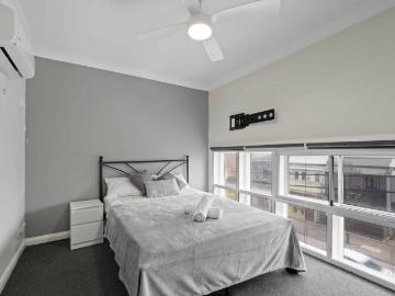 Book 1/65 Crystal Student Accommodation In Sydney | Amber