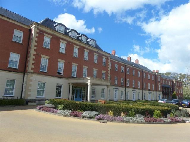 Boathouse Field, Kensington Oval Boathouse Field WS13, 2 bed flat to rent, £1,275 pcm | PrimeLocation