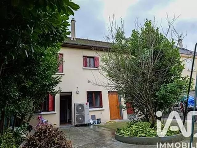 Bobigny 93000 Achat / Vente maison 8 pièces t8