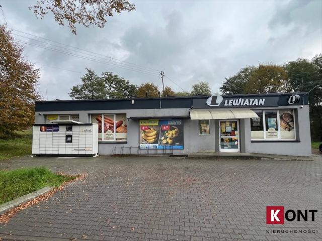 Lokal handlowo usługowy 149 m2 z parkingiem, gotowy do działalności