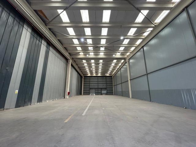bod Arriendo Bodega Sector La Montañ, Lampa