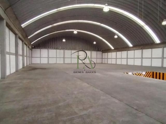 Bodega 1100 m2 en Renta en Toluca, M?xico