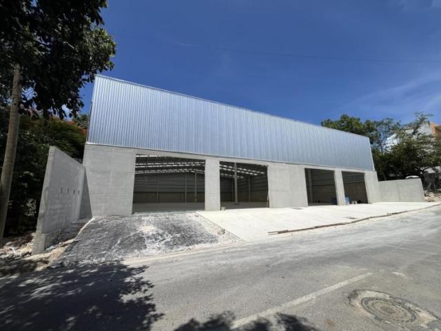 Bodega Comercial Nueva en Renta | 320 m? | Ejidal Playa del Carmen | Cerca de Carretera Federal