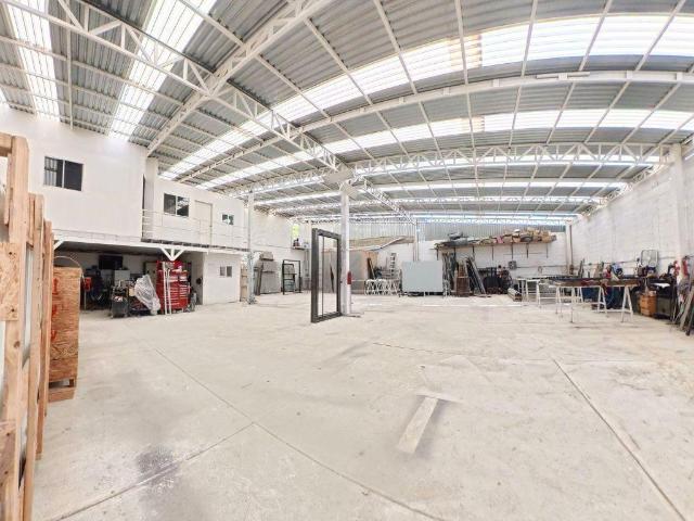 Bodega comercial en Francisco Zarco