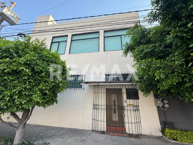 Bodega comercial en renta – Col. Bella Vista