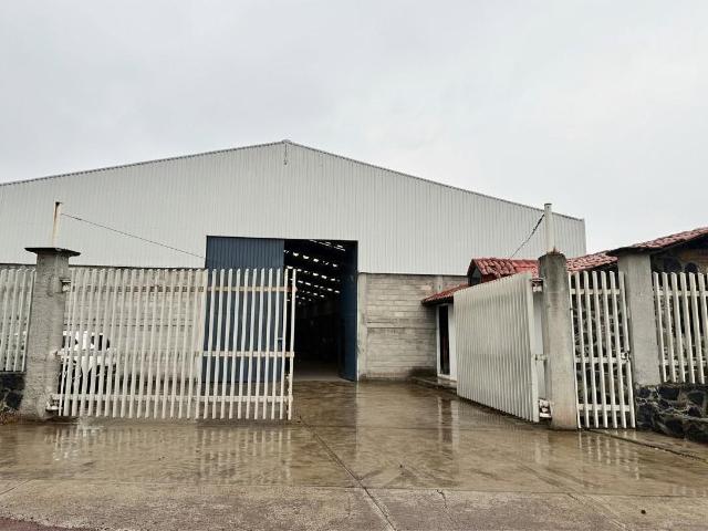 BODEGA COMERCIAL EN RENTA EN AUTOPISTA TOLUCA ATLACOMULCO KM 42