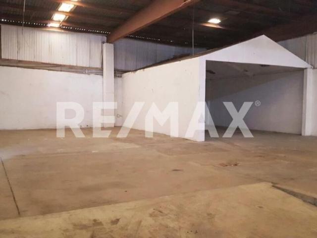 Bodega Comercial en Renta, en La Colonia Libertad, Tijuana