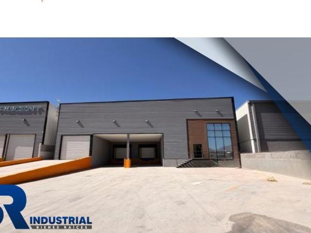 BODEGA COMERCIAL EN RENTA EN SALTILLO