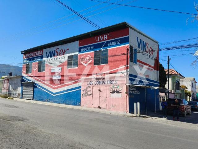 Bodega Comercial en Renta