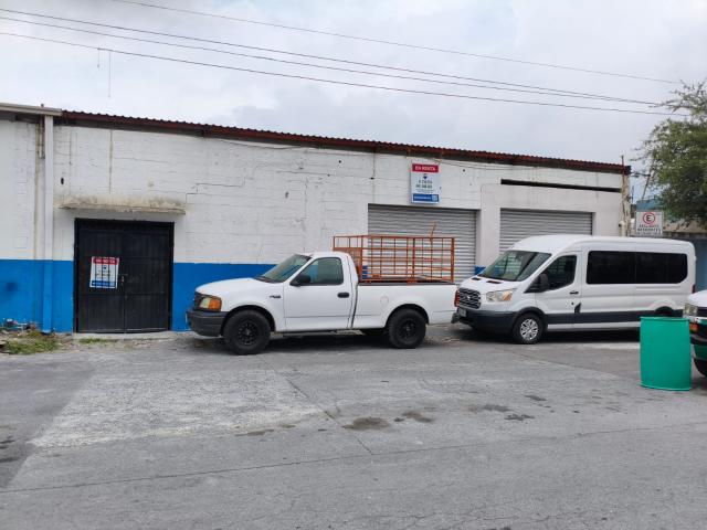 Bodega Comercial en Renta | 221 m2 | A 10 m de Av. Juárez | Guadalupe, NL