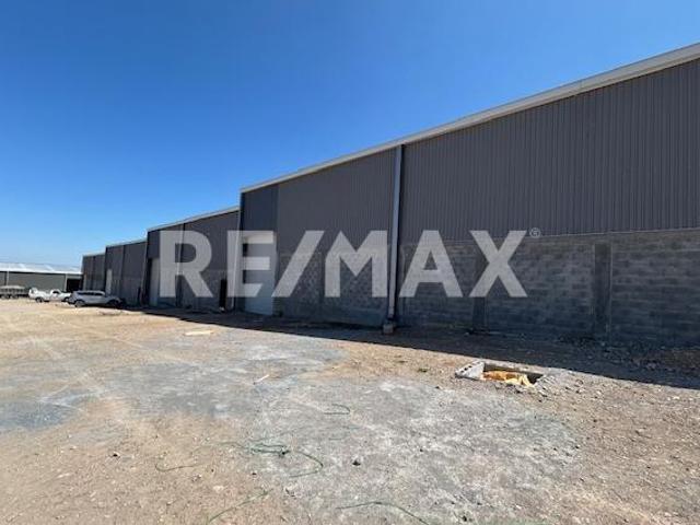 Bodega Comercial en Renta