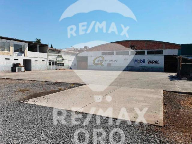 BODEGA COMERCIAL EN RENTA