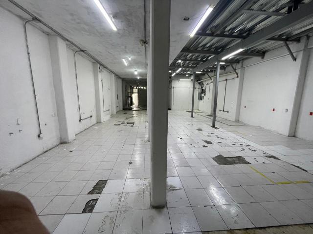 Bodega comercial en Tabacalera