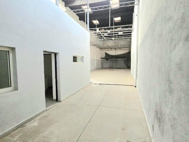 Bodega comercial en Venta y Renta en el Centro de Monterrey
