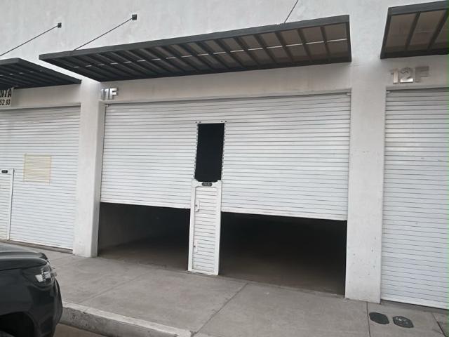 Bodega comercial Fraccionamiento Residencial Cedros
