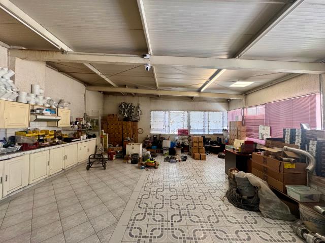 BODEGA CON OFICINAS EN VENTA ALAMOS BENITO JUAREZ