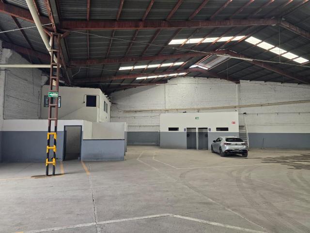 BODEGA EN SOLEDAD DE GRACIANO SANCHEZ