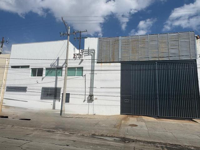Bodega en Renta a una cuadra de Blvd. Torres Landa