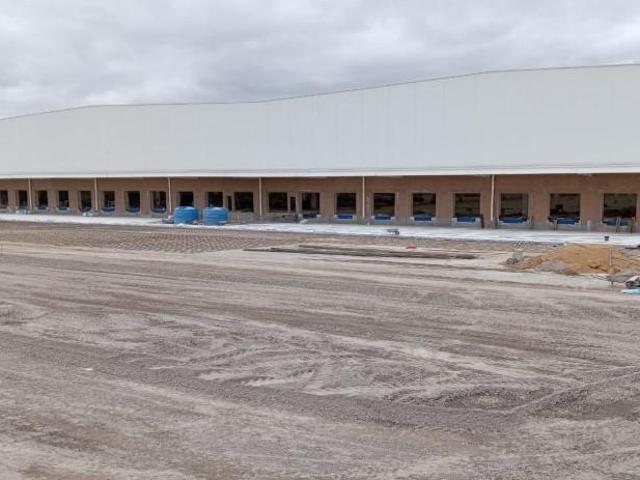 Bodega en renta de 21,000 m2 divisible desde 5,200 m2 en Industrial Chalco