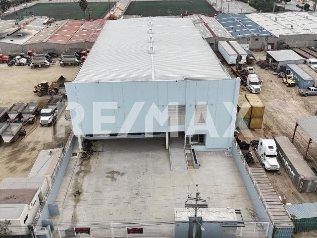 Bodega en Renta de 2,004 m2, en Col. Garita de Otay, Tijuana
