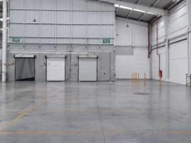 Bodega en renta de 2,320 m2 en Naucalpan