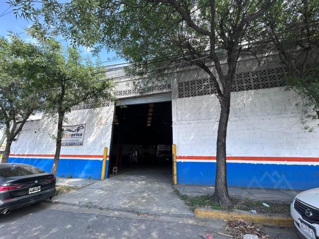 BODEGA EN RENTA DE 380 METROS MONTERREY NUEVO LEON