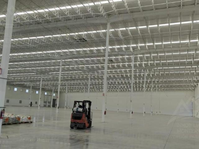 Bodega en renta de 5026 metros parque industrial Apodaca Nuevo Le?n