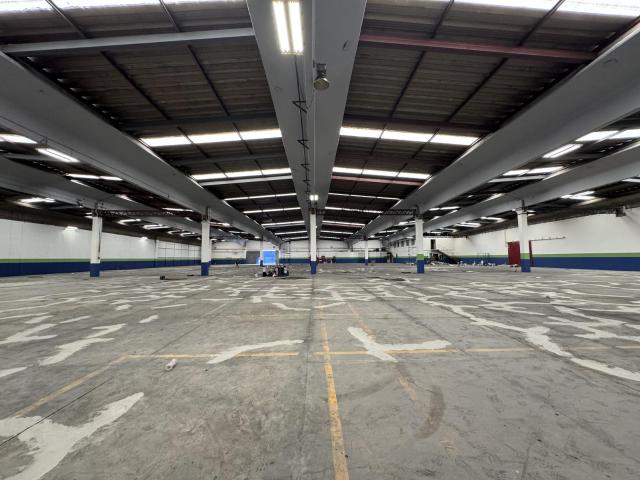 Bodega en renta de 5,200 m2 en Tlalnepantla