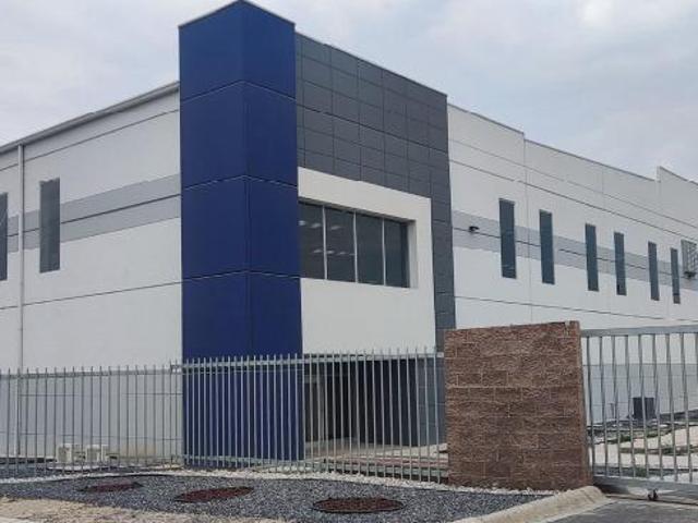 Bodega en renta de 9859 metros en Parque Industrial Santa Catarina Nuevo Le?n