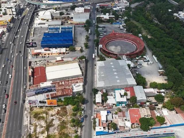 Bodega en renta en Col. Condesa en Monterrey