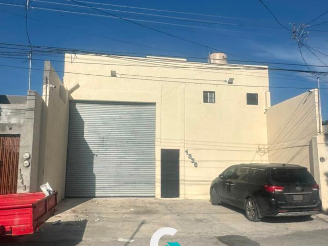 ¡BODEGA EN RENTA EN COLONIA SAN ÁNGEL!