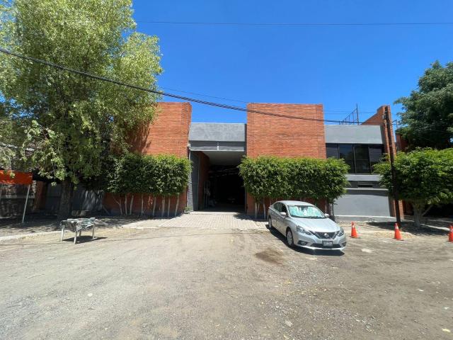 BODEGA EN RENTA EN CALLE HERMANOS ALDAMA