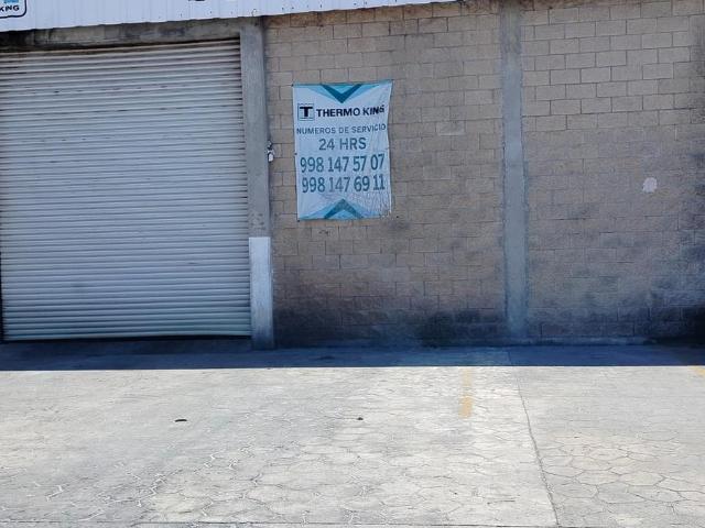 BODEGA EN RENTA EN CANC?N EN AV. LUIS DONALDO COLOSIO DE 270 M? | UBICACI?N ESTRAT?GICA