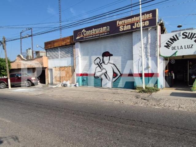 Bodega en renta en Abasolo, Centro