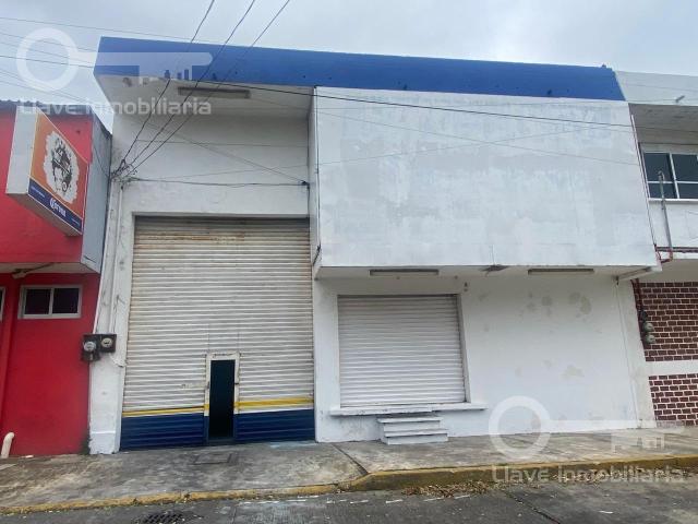 Bodega en Renta en Av. Benito Ju?rez, Col. Mar?a de la Piedad, Coatzacoalcos, Ver